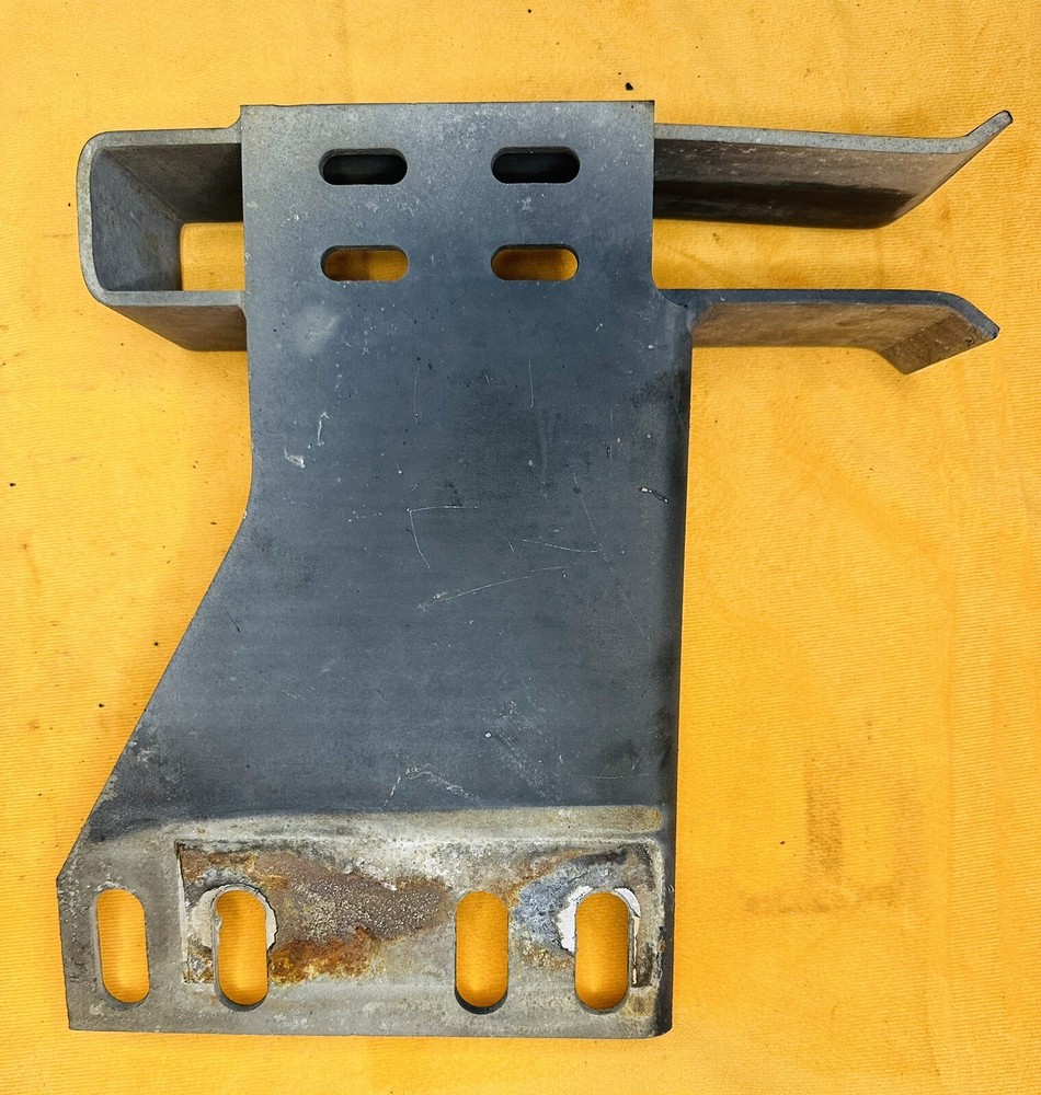 Peterbilt 379 Hood Rest