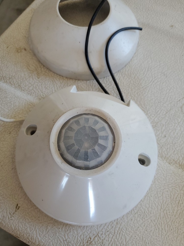 SENSOR SWITCH CMR-PDT-9 360° OCCUPANCY SENSOR, CEILING MOUNT, 120V (PDT), WHITE