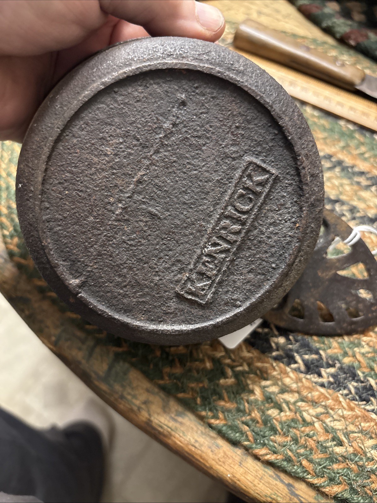 18th Early 19th Century Cast Iron Kendrick Porringer nice Gate Casting