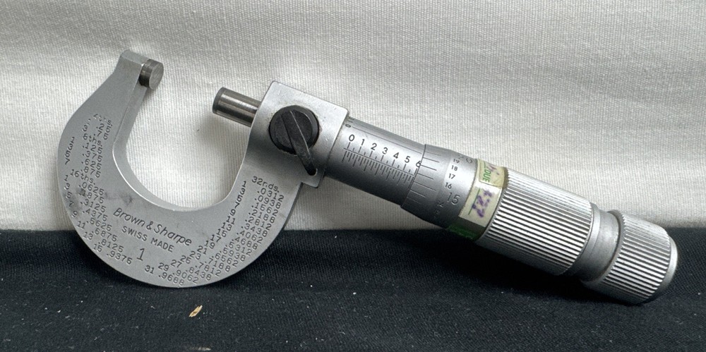 Brown & Sharpe Micrometer 0"-1"