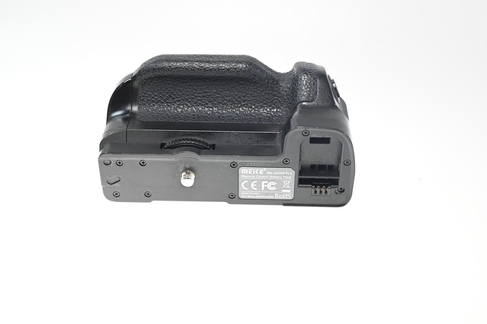 MISC Battery Grip for Sony A6000,A6300 #G904