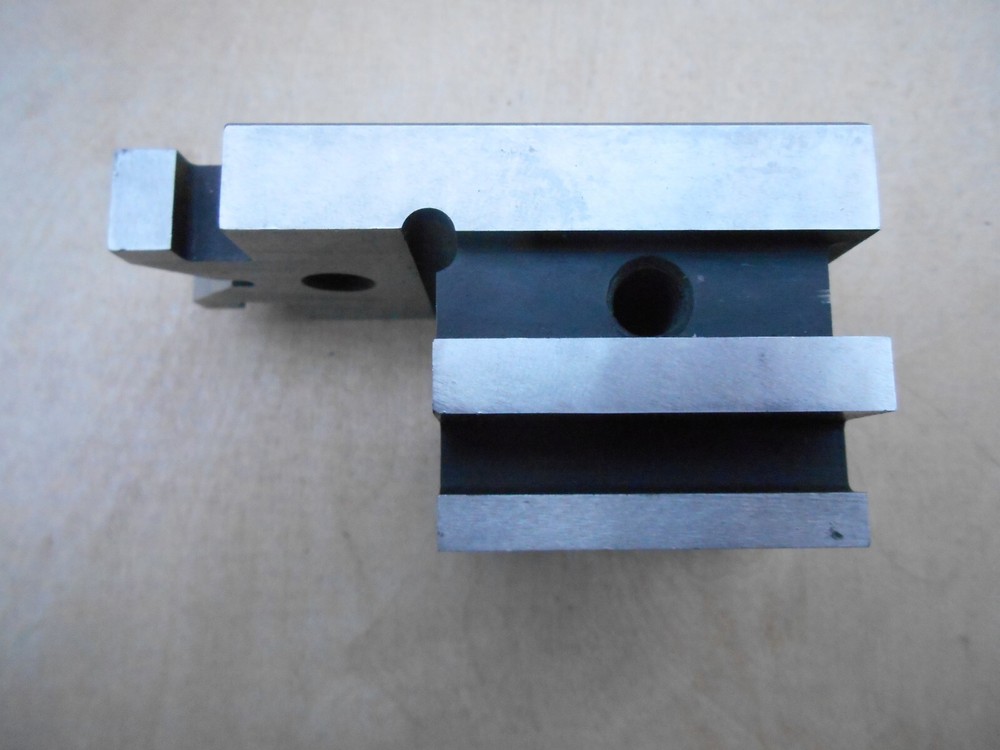 SPI 91-290-7 FISHTAIL V-BLOCK