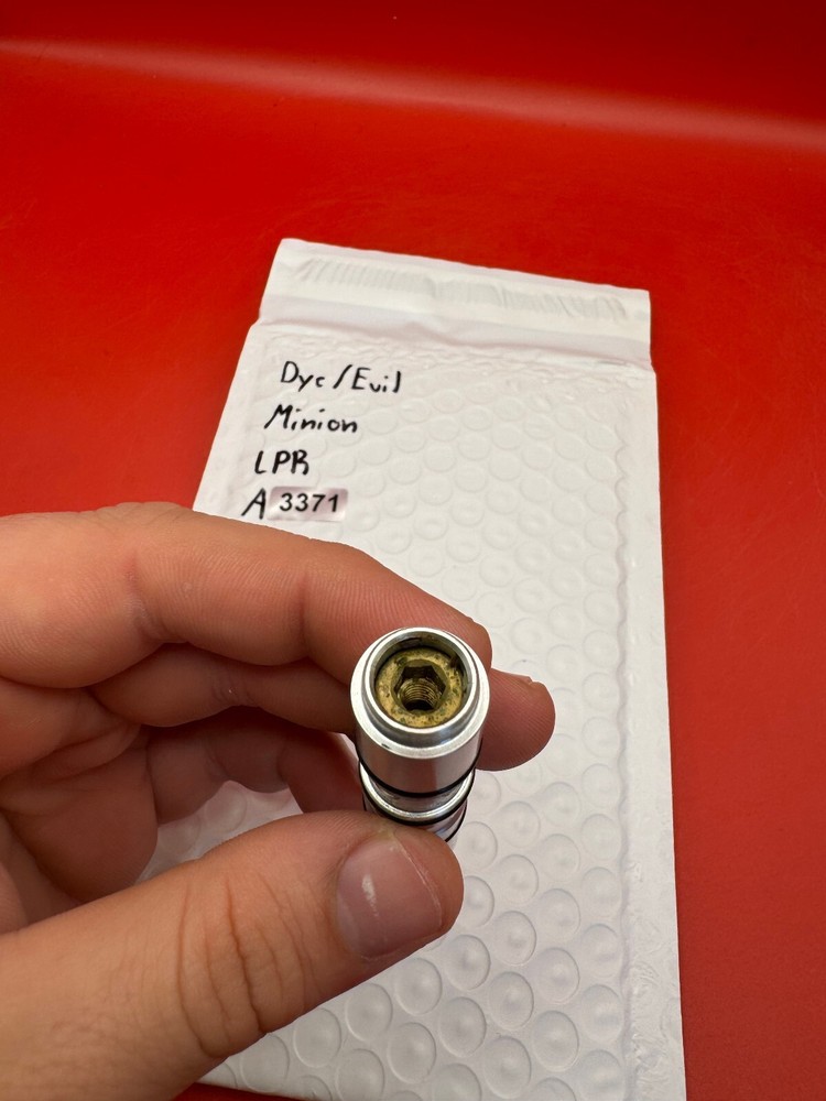 Dye/Evil Minion Bolt/Engine