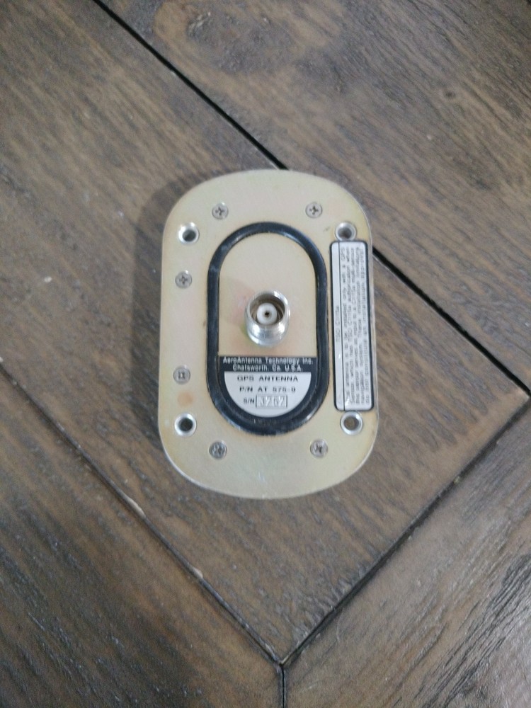 Garmin GPS Antenna AT 575-9