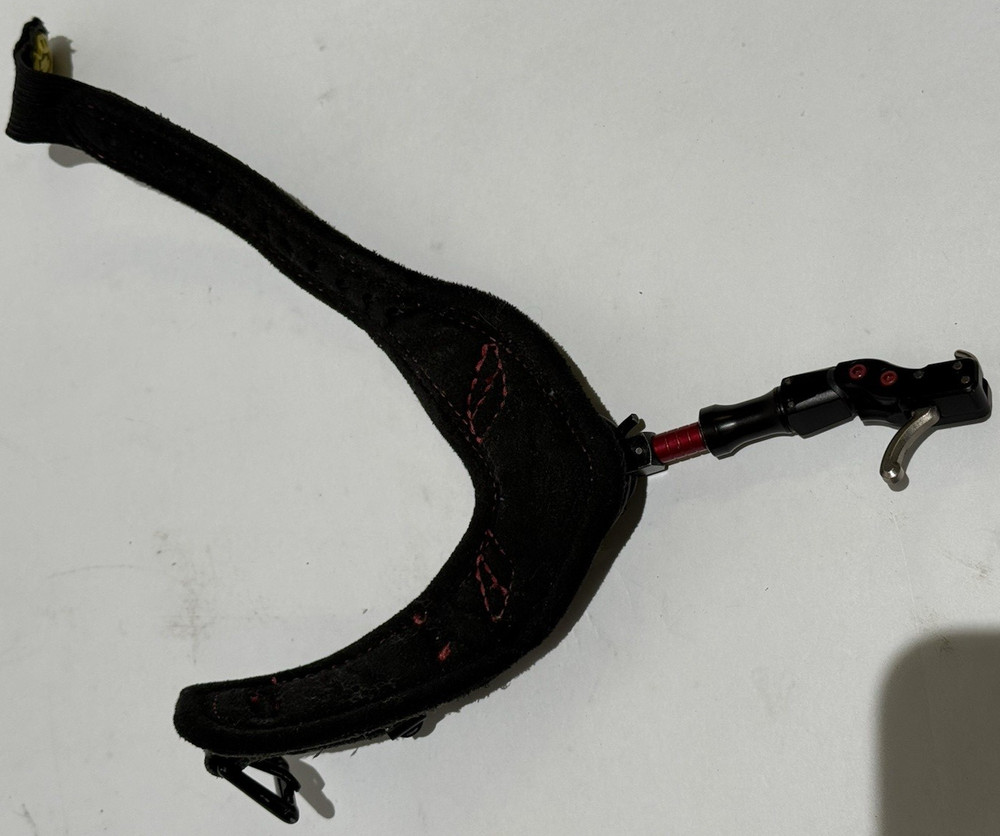 Tru-Fire Hardcore Max Buckle Foldback Archery Bow Release Black / Red