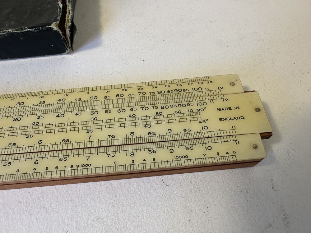 UNIQUE UNIVERSAL SLIDE RULE in ORIGINAL CASE DRAWING INSTRUMENT