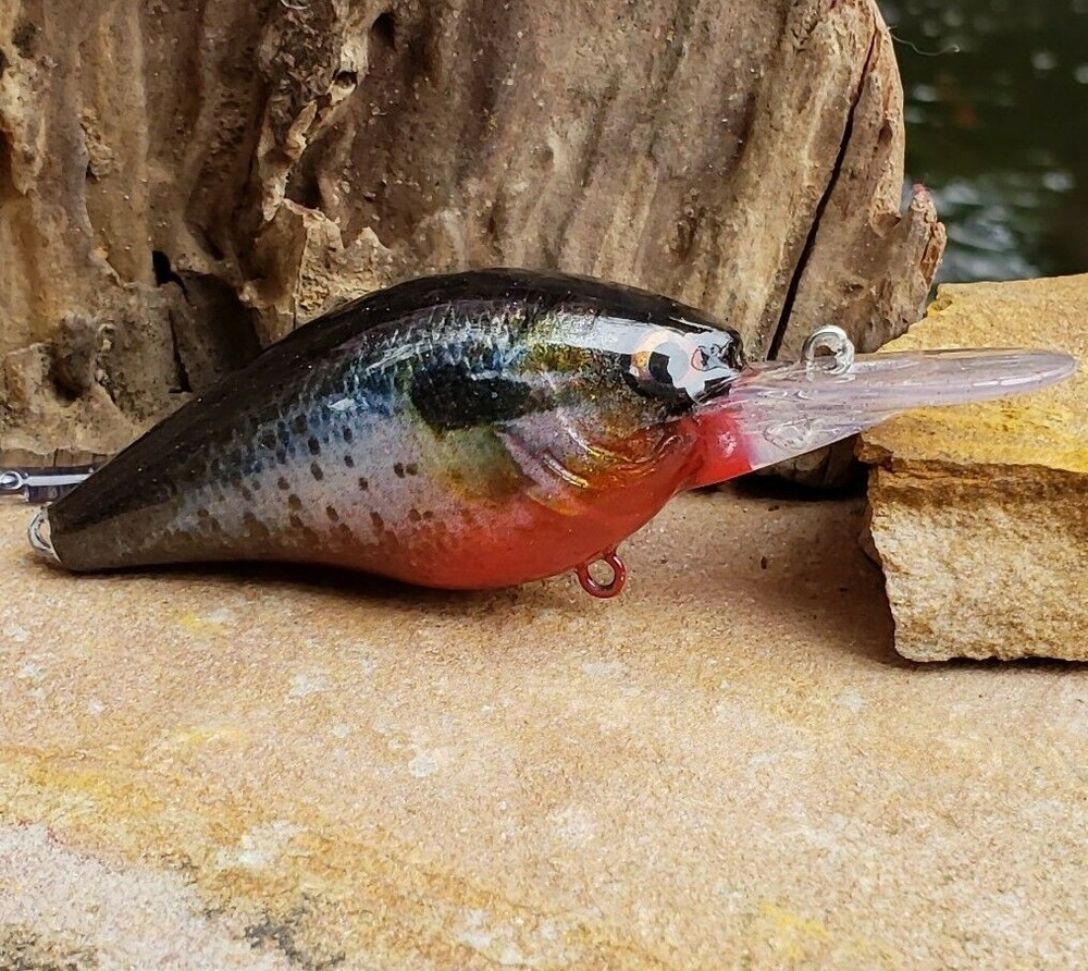 CUSTOM WRAPPED AND PAINTED 1.5 DEEP DIVER CRANKBAITS