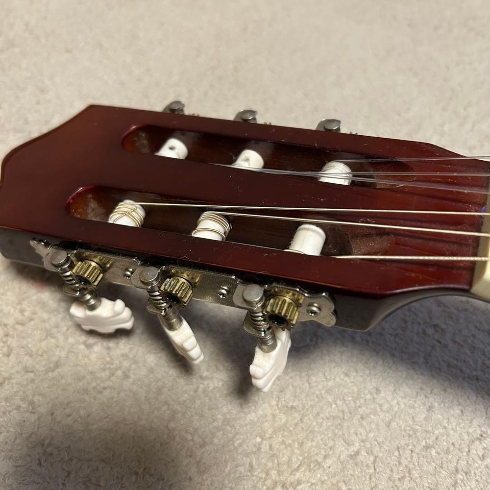 J&Z Classical Guitar With Soft Case, Capo, Picks