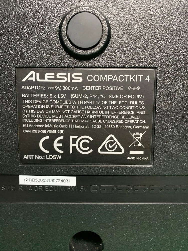 Alesis Compact Kit 4-Pad Portable Tabletop Drum Kit