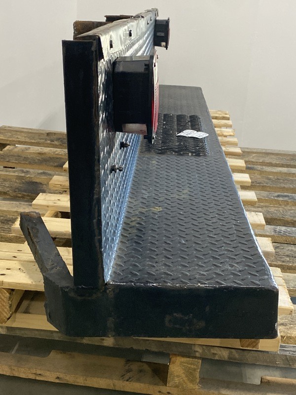 2007 GMC C7500 Bumper (602-18546)