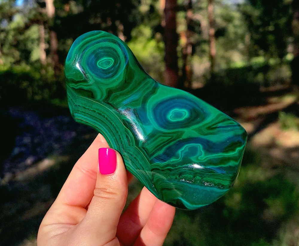 Polished Malachite Freeform From Congo 12.4 Cm's