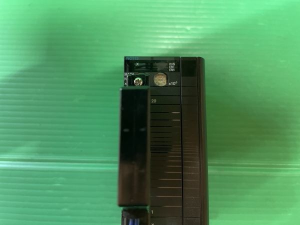 OMRON CJ1W-NC113 PLC Position Control Unit Module Excellent USED