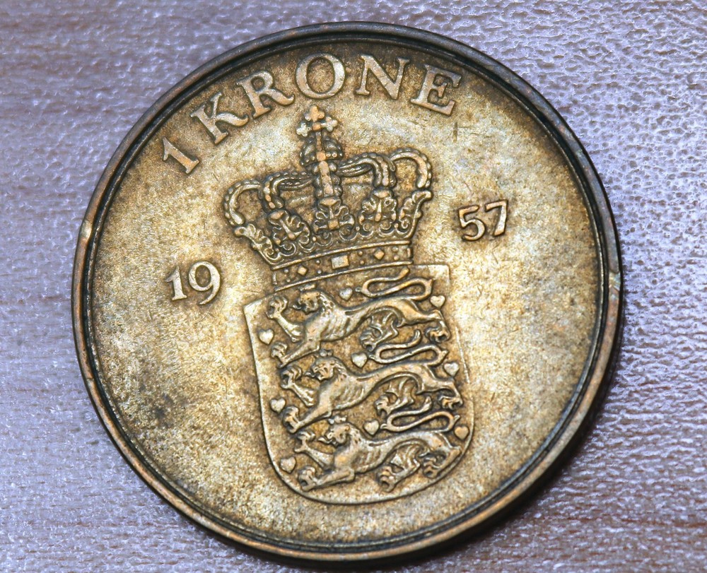 1957 Denmark 1 Krone  Aluminum-Bronze