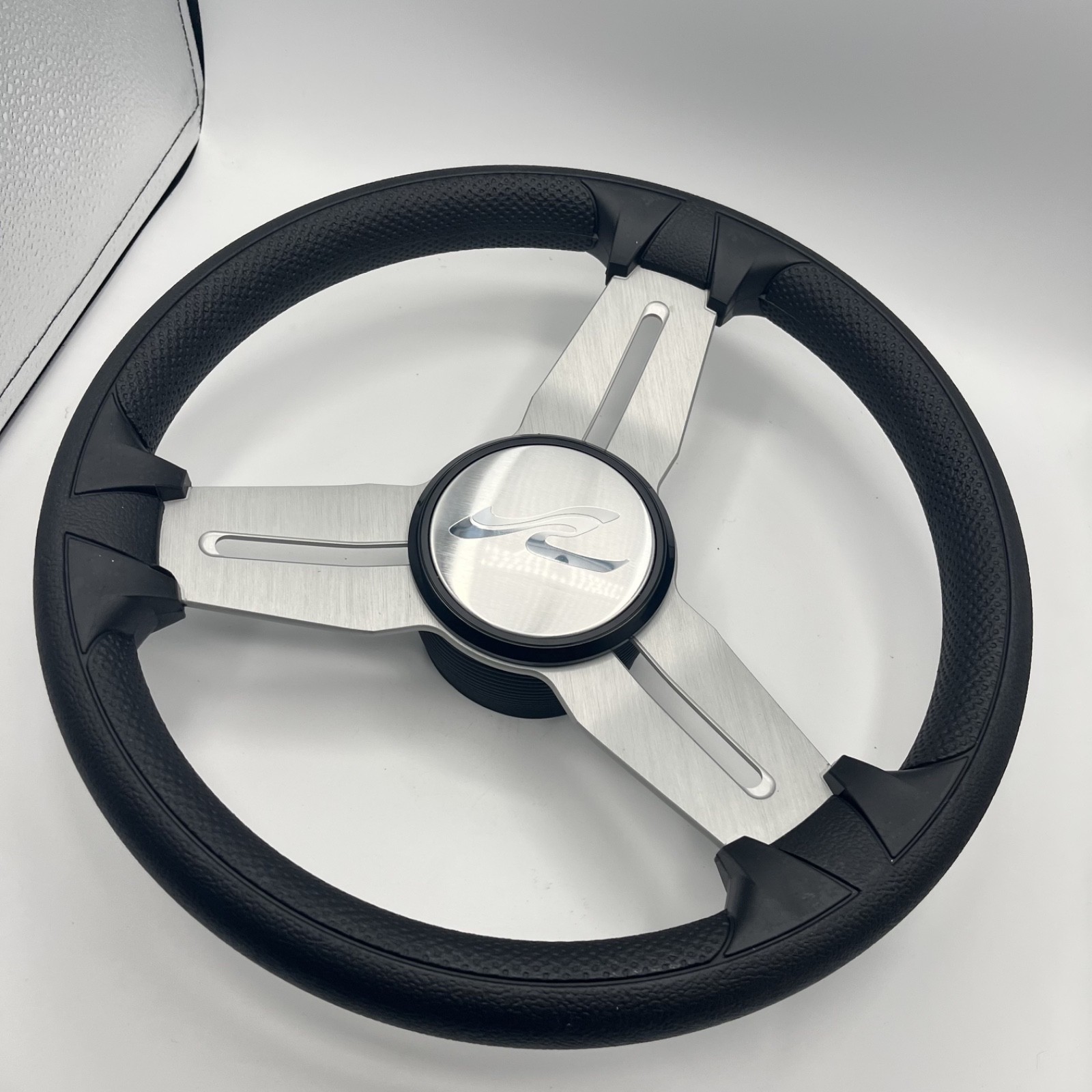 Model 15 Marine Steering Wheel Brush Alum Spokes | Sea Ray Boats Logo | KEYED