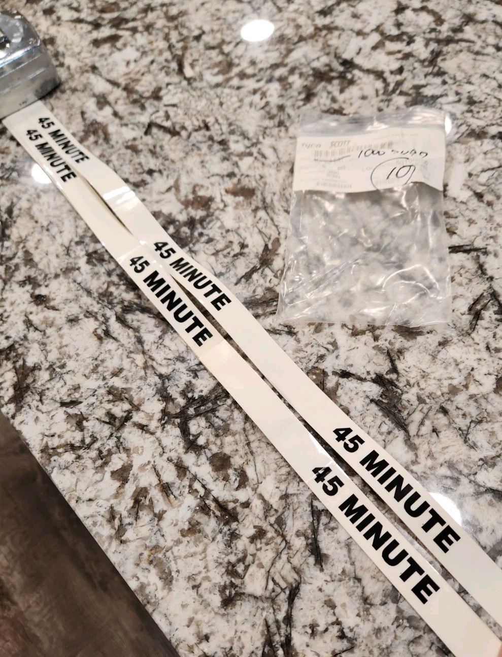 LOT of 10 SCOTT 45 MINUTE 4500 PSI TRANSPARNT CYLINDER LABEL 10007497 Approx 22"