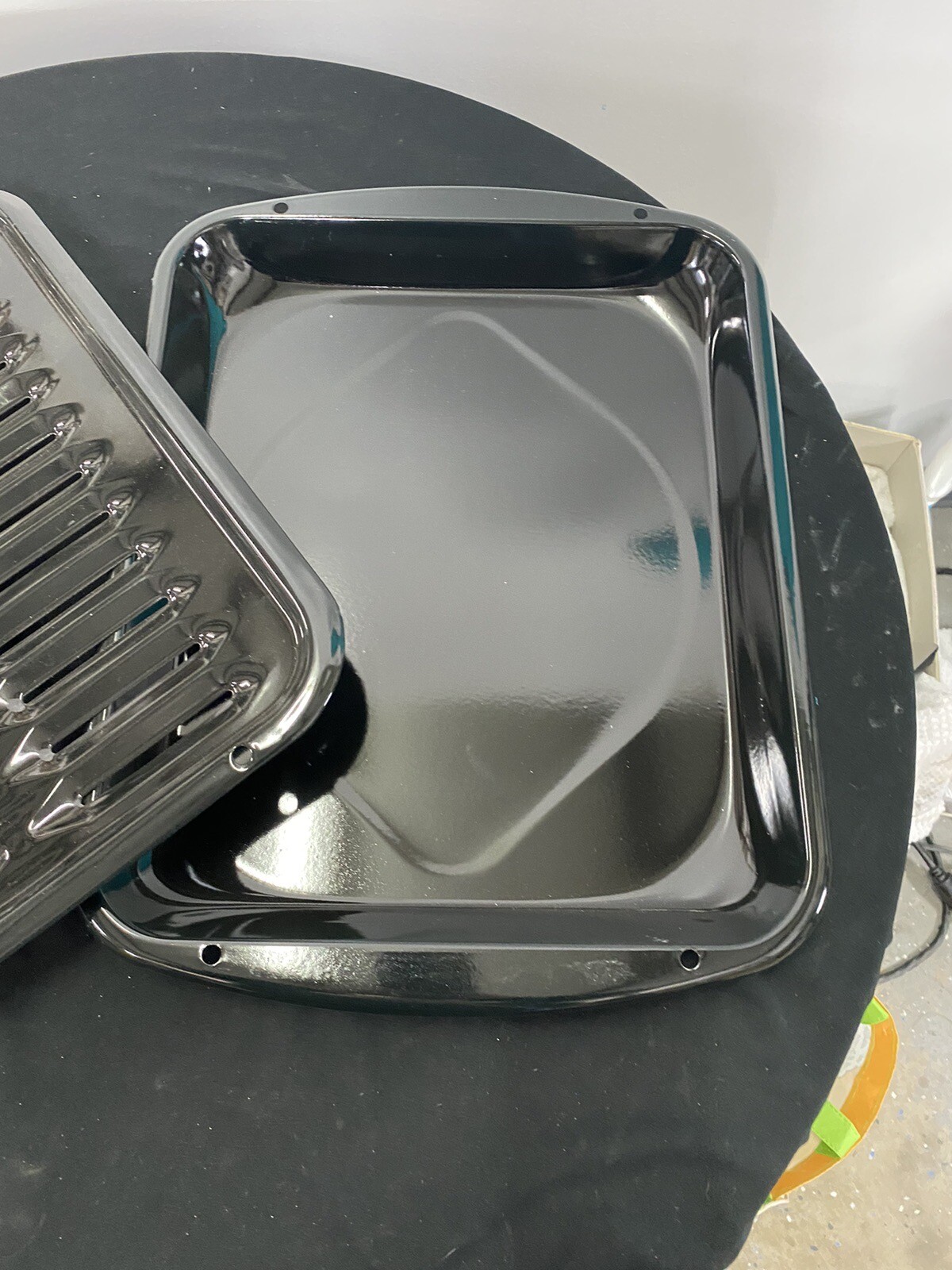 2-Piece Porcelain Broiler Pan in Black BRAND NEW. See pictures For Measurements