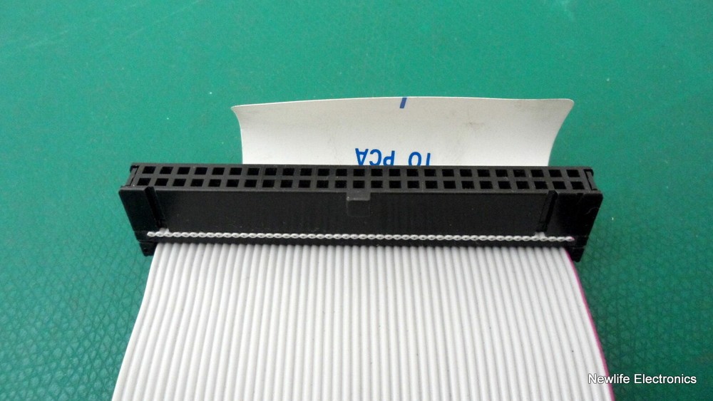HP A4978-63004 Ribbon Cable for Floppy/ DAT/ CD Drive