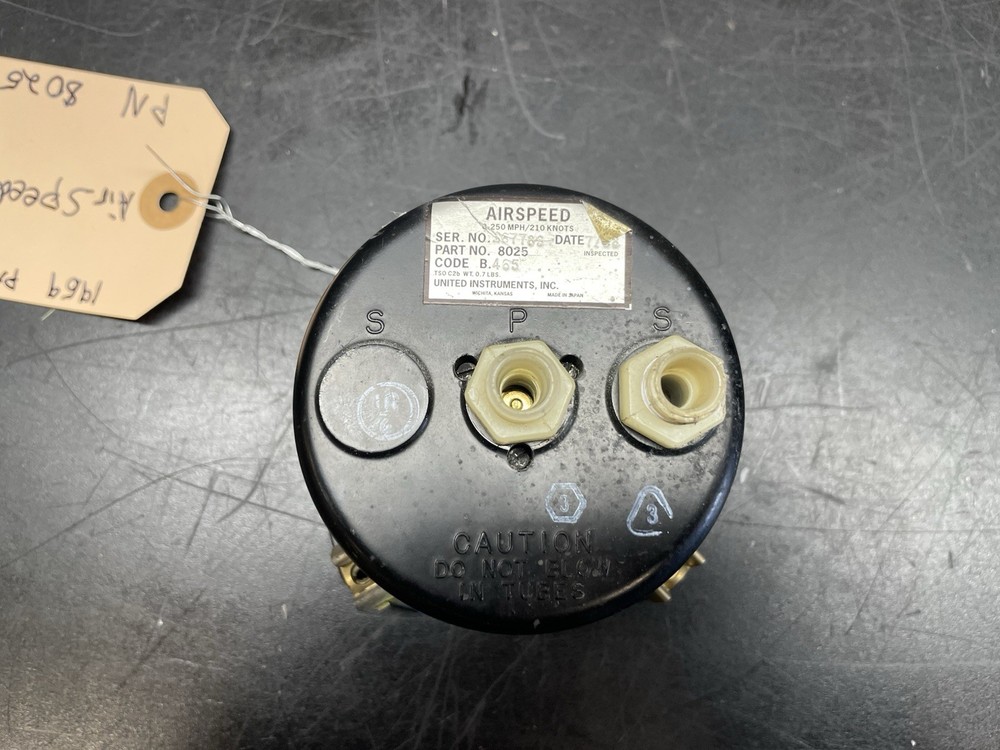 United Instruments, Inc. Airspeed Indicator P/N: 8025
