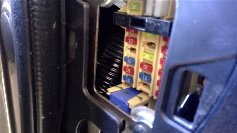 VERSA 2017 Fuse Box Cabin 6791