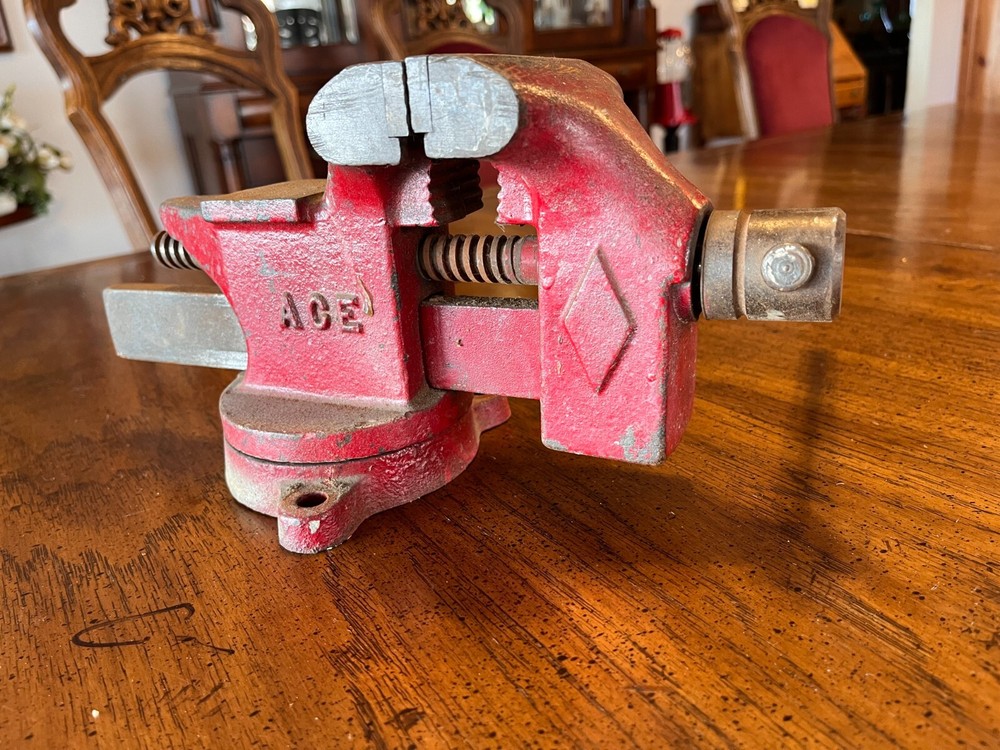 ACE Vintage N0. 3 1/2 Vise