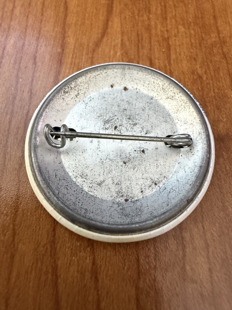 OPERATION DESERT STORM BUTTON PIN