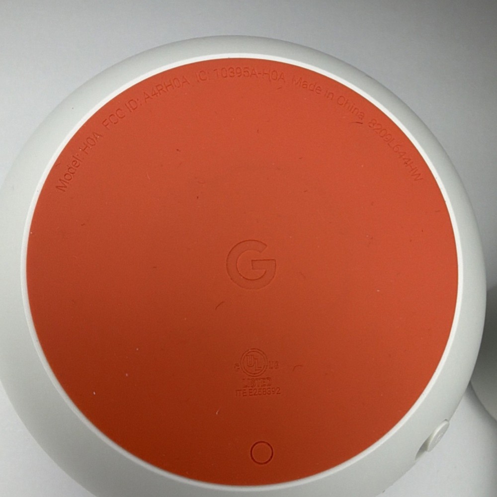 Google HOA Smart Speaker Gray Sphere Wi-Fi Voice Control Type A Plug