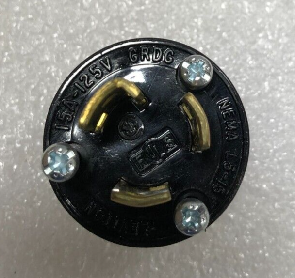 Levinton 2Pole, 3 Wire grounding plug locking 400-L5150 (Qty. 1)