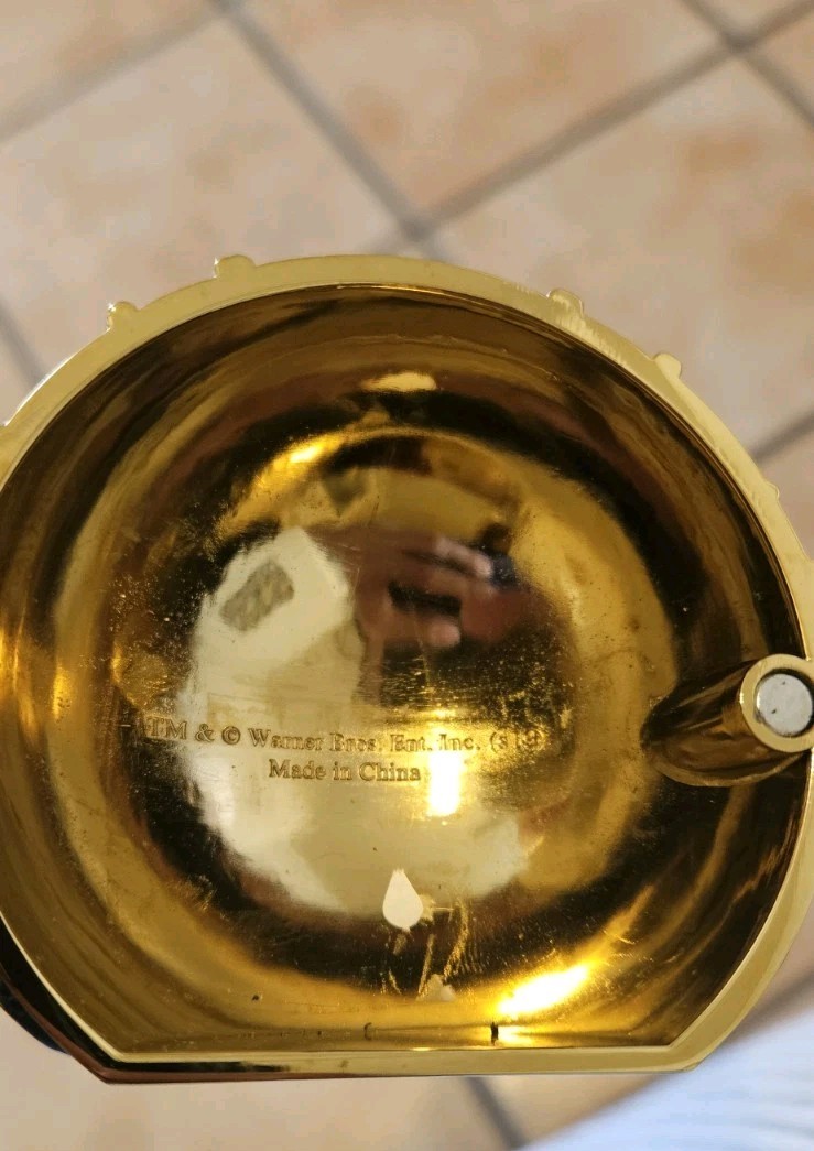 Harry Potter Golden Snitch Desk Quartz Battery Clock Untested