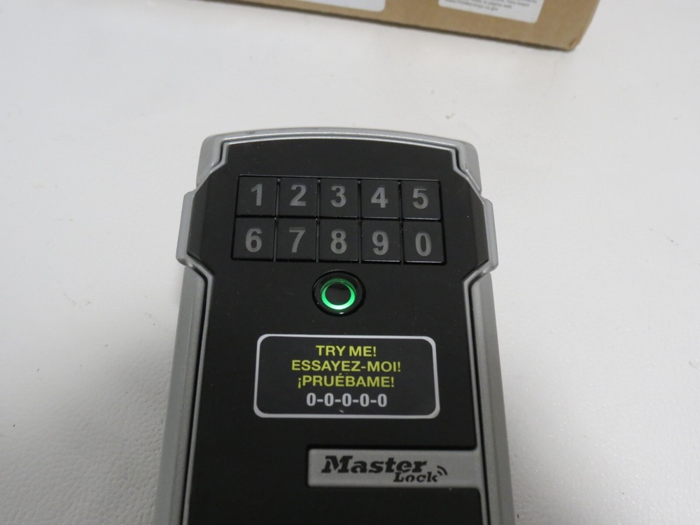 Master Lock Lock Box, Electronic Wall Mount Key Safe 5441EC