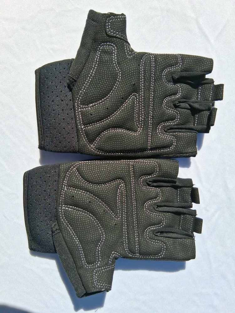 Moreok Shock Absorbing fingerless gloves Size Medium