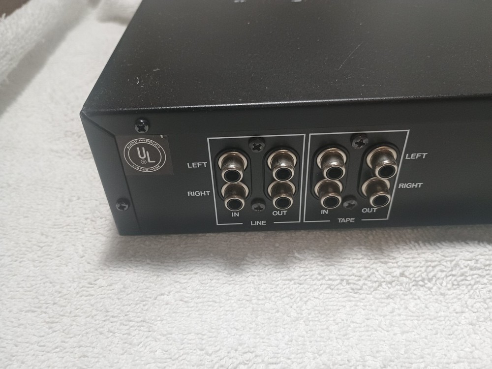 Audio Source Sound Shaper Stereo Frequency Equalizer SS-100 SL Tested & Works
