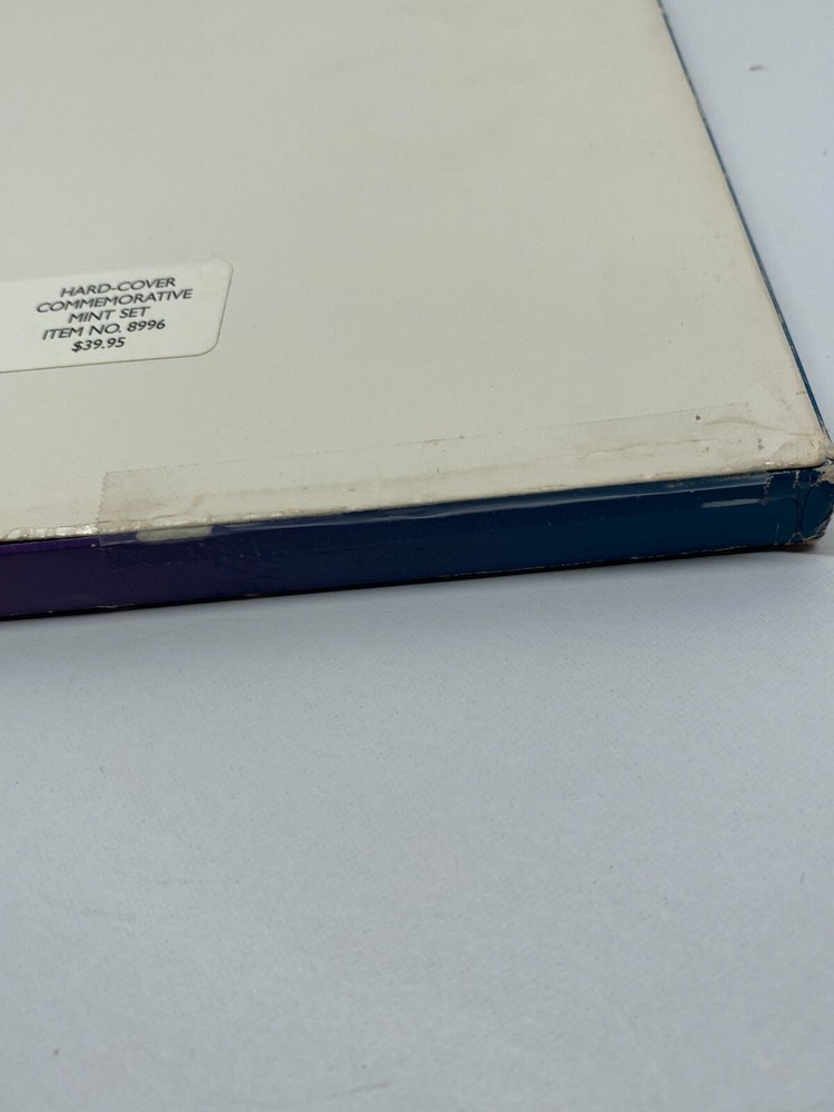 1996 USPS Commemorative Stamp Collection Yearbook / no stamps