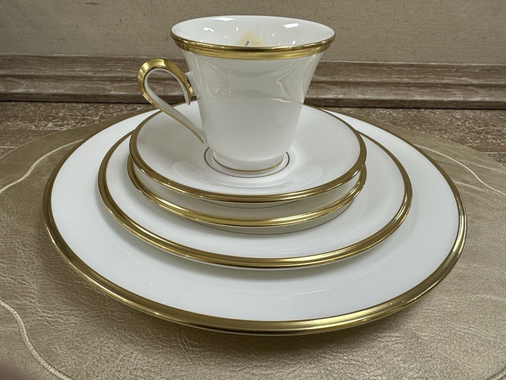 Lenox Eternal White china 5pc Setting