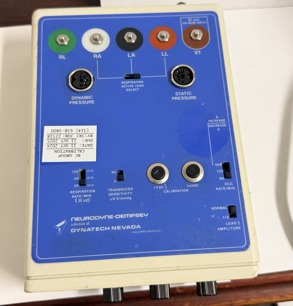 Dynatech Model 212B Patient Simulator: ECG Complex, Respiration, Blood Pressure