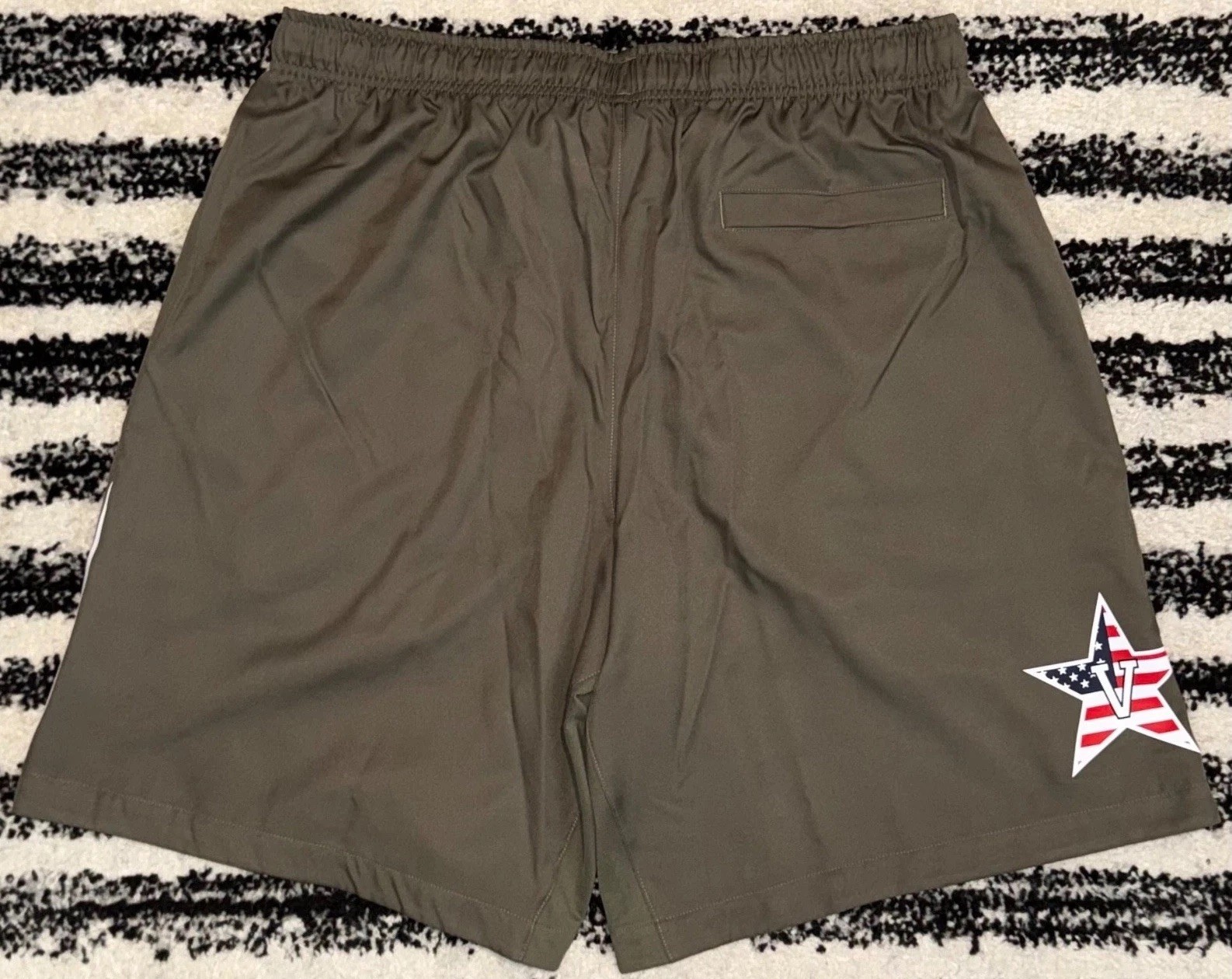 Nike Vanderbilt Commodores Vandy Boys Baseball Olive Team Issue Shorts Men’s XL