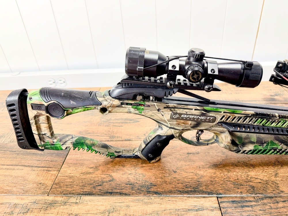 PLEASE READ Barnett FX Raptor Crossbow w/ Scope Y149