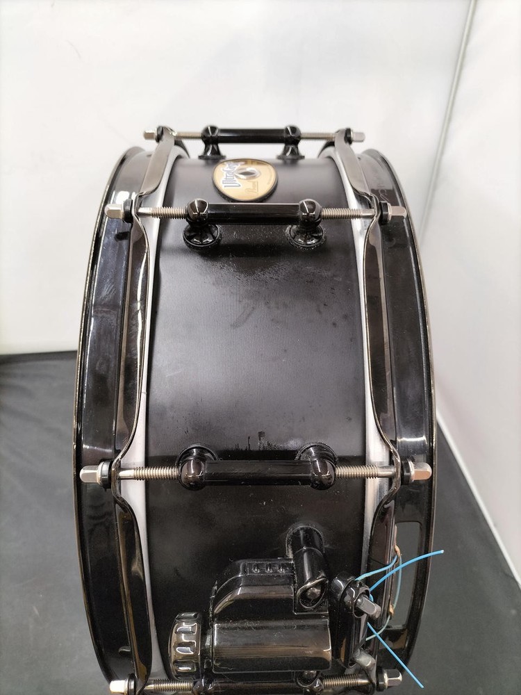PEARL ULTRA CAST Snare