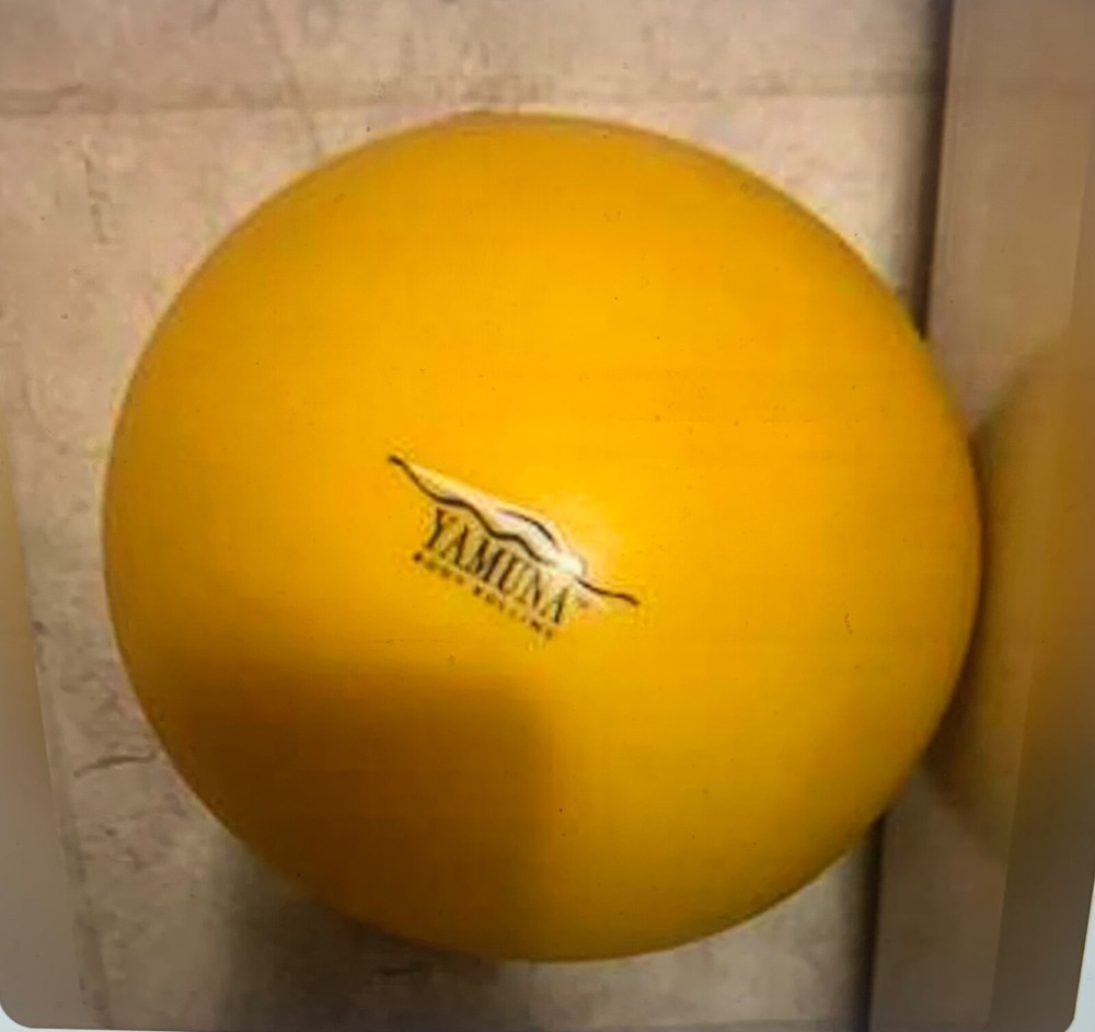 Yamuna Body Rolling original gold ball : beginner or basic ball