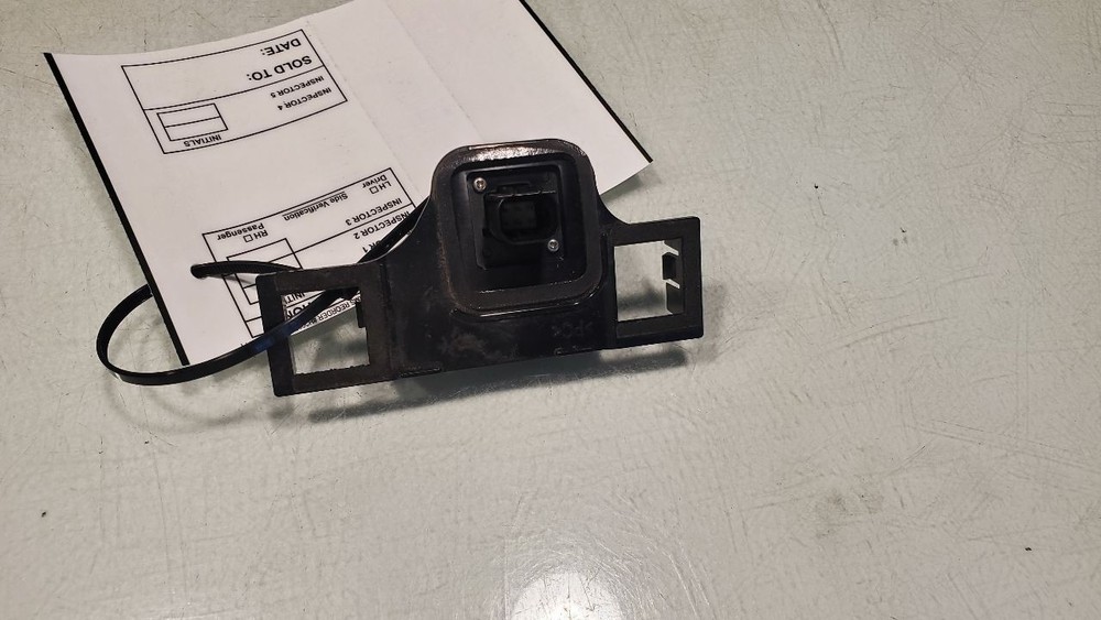 Camera/Projector Camera Rear Liftgate Mounted Fits 18-20 SIENNA