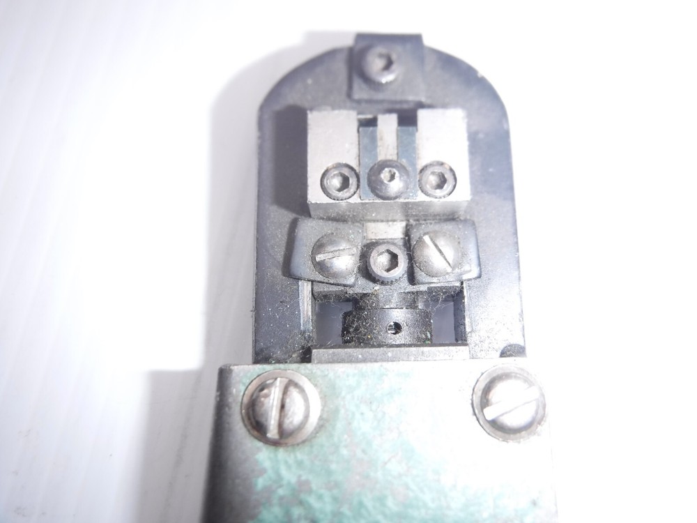 Berg H143 Hand Crimp