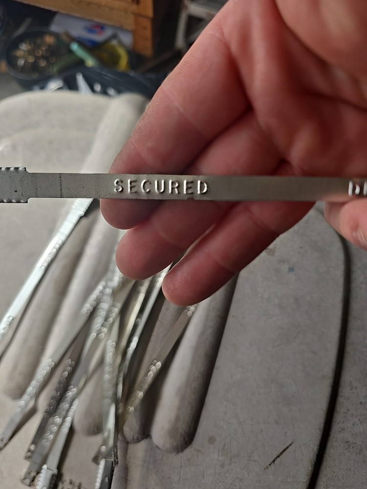 Metal Security Seal 10 Unused Self Locking Seals