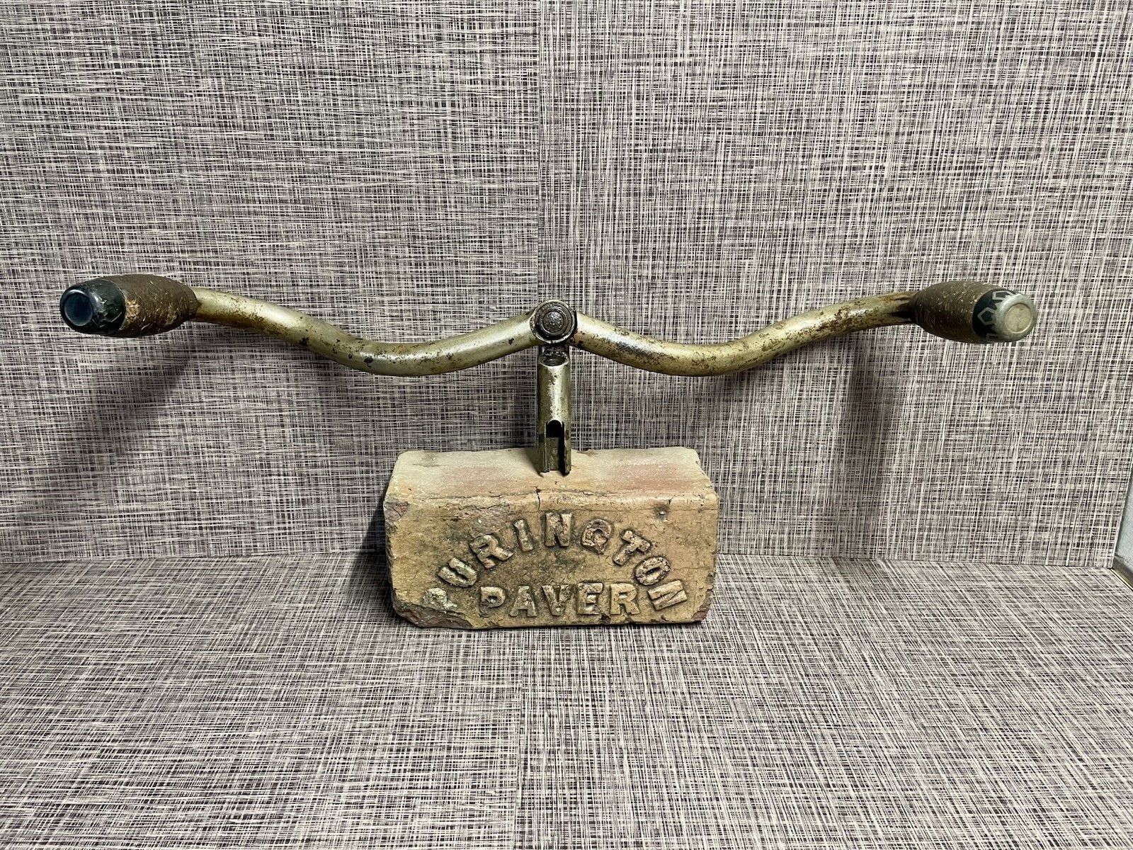 Circa 1900 Antique Kelly Adjustable handlebars