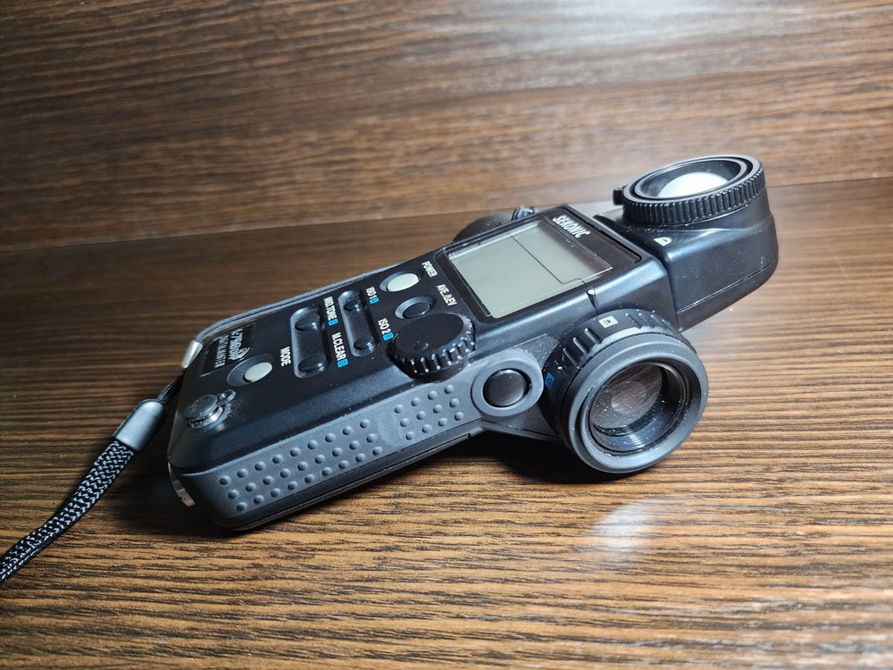 Sekonic L-758DR Digital Master Light Meter Exposure Profiling Wireless Trigger