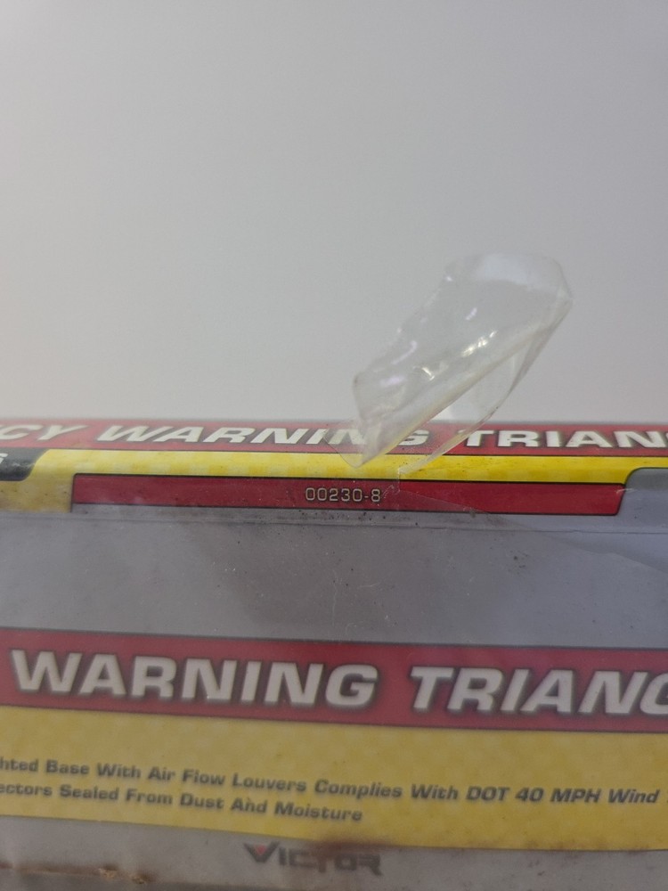 Victor Folding Auto Emergency Warning Triangle 00230-8