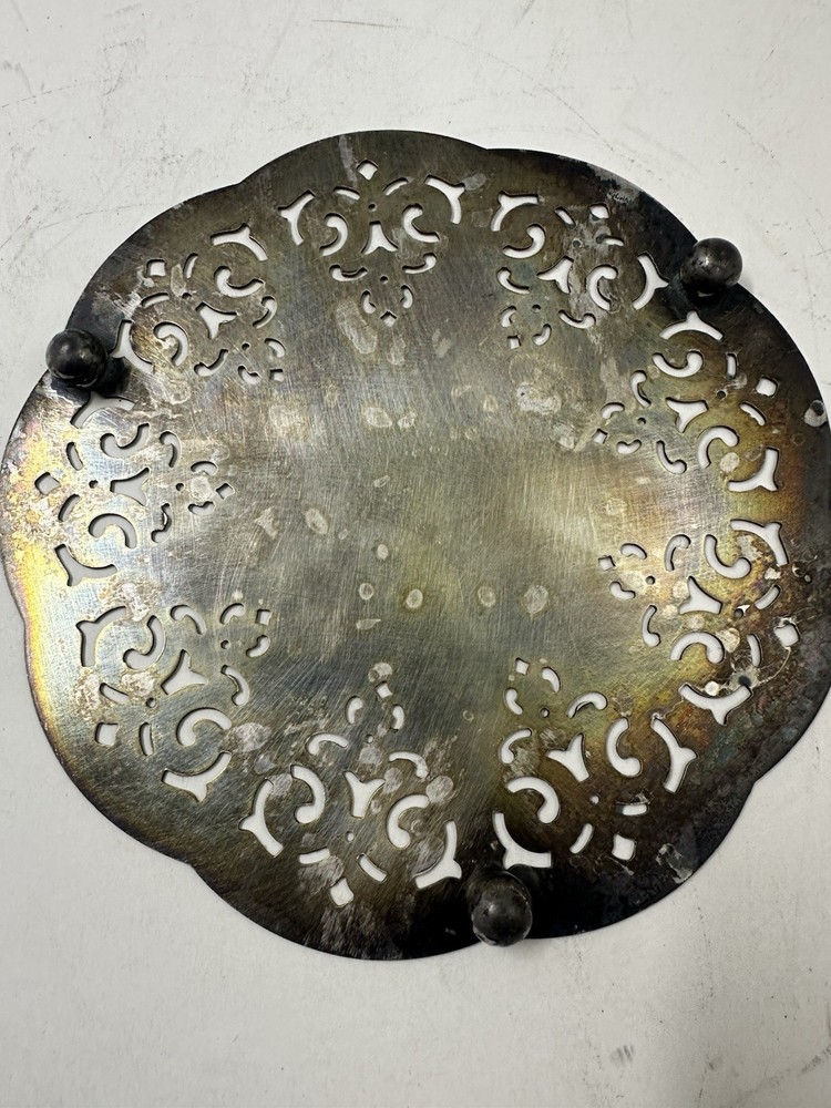 Vintage Silver Plated Made In England Footed Trivet 6 in