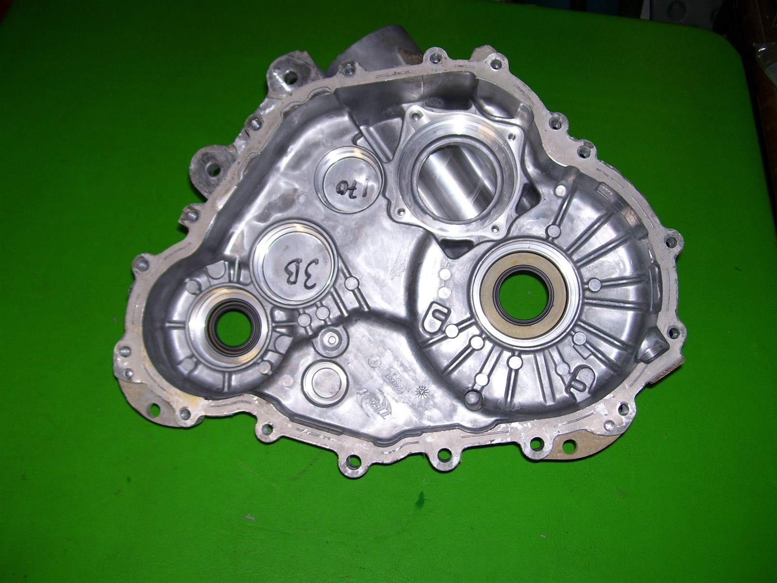 2017 Polaris RZR 900 900S Transmission case half housing Left snorkel gearbox