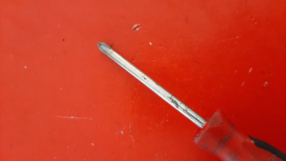 Snap-on Tools SGDP301B No. 1 Phillips Instinct Red Soft Handle Screwdriver READ