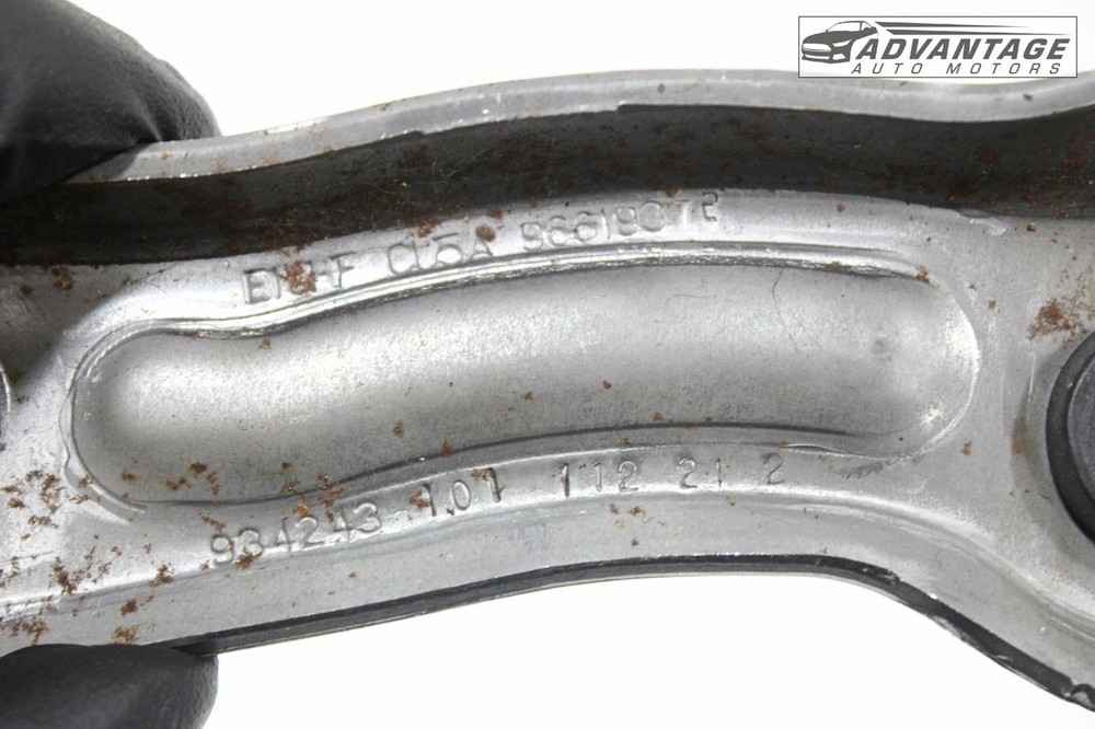 2018-2021 FORD MUSTANG FRONT LEFT SIDE OUTER SEAT MOUNT BRACKET SUPPORT OEM