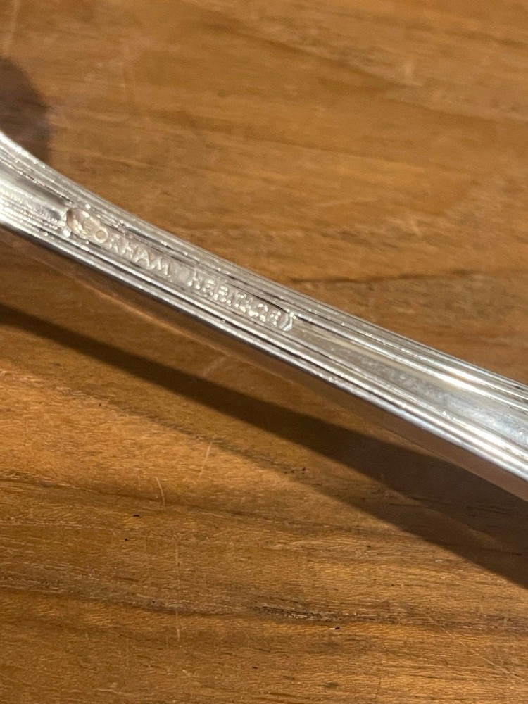 VINTAGE GORHAM "HERITAGE" SILVER-PLATE PIE server