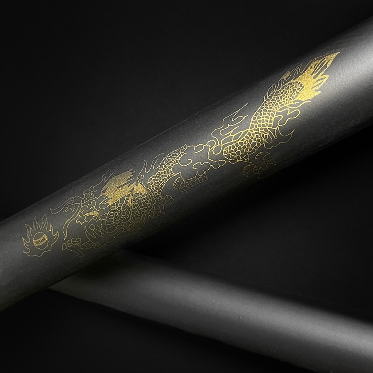 Martial Arts Foam Dragon Design Nunchucks With Metal Chain (Black)